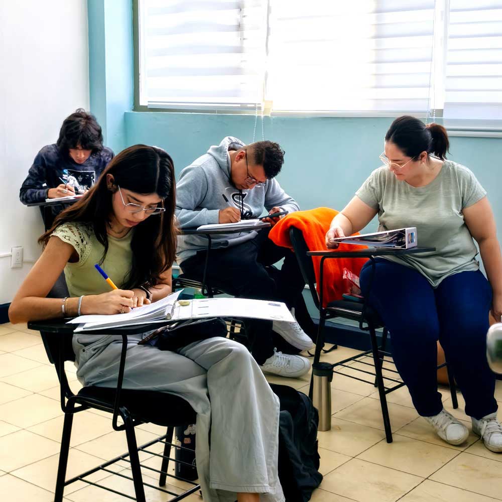 En UCAGS - COSTO FIJO en Toda la Carrera